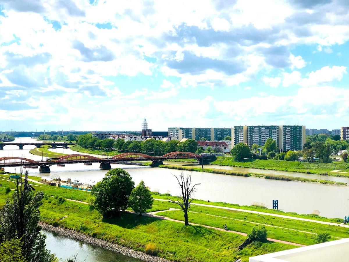 Apartament Z Tarasem I Widokiem Na Odre Wrocław Exterior foto