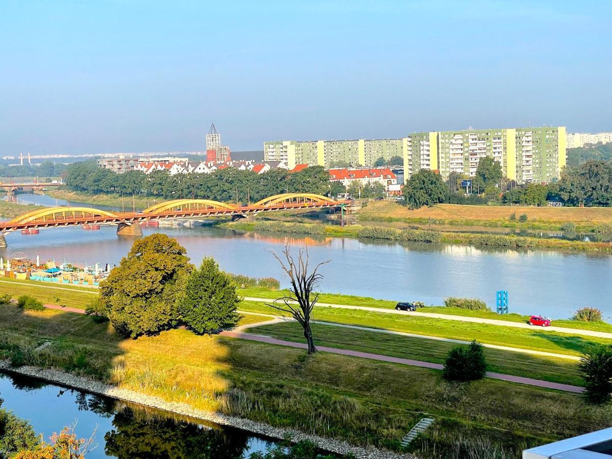 Apartament Z Tarasem I Widokiem Na Odre Wrocław Exterior foto